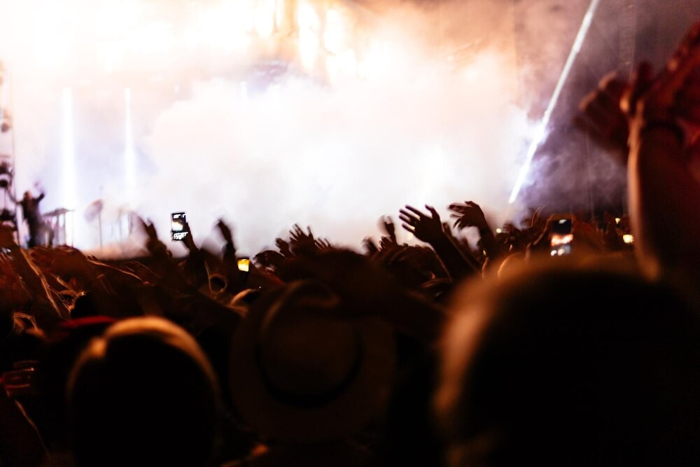 Powrót do lat 80.: Depeche Mode i taneczna noc w Antrakt Club!