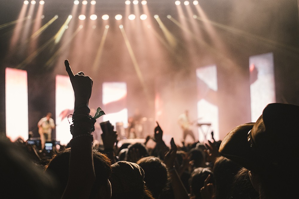 Świąteczne kolędowanie w Łodzi: Uczniowie I LO oczarowali publiczność