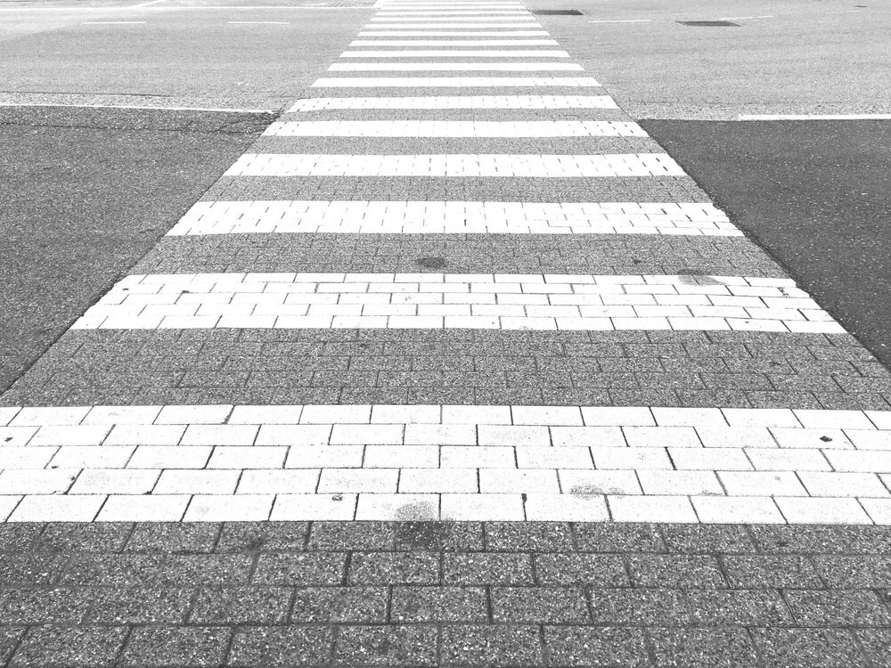 Bezpieczeństwo pieszych w obliczu kryzysu – spotkanie z ekspertem policji