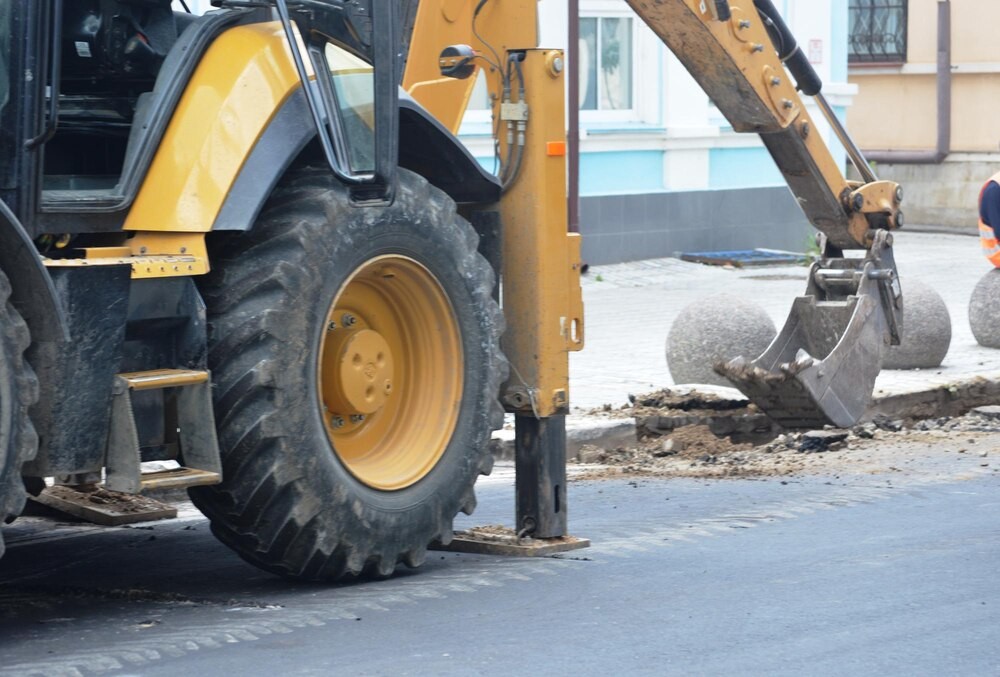 Nowe parkingi w Starym Widzewie: Rewitalizacja Teodora zmienia oblicze ulicy!