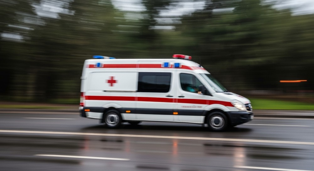 Policjanci w akcji: uratowali nieprzytomną kobietę po wypadku