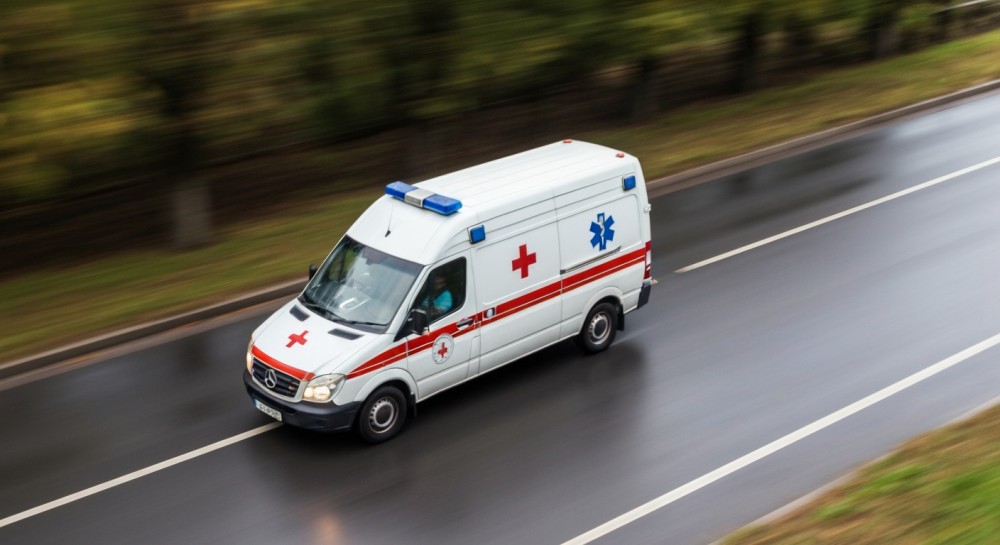 Wakacyjne bezpieczeństwo dzieci: Rzgowska policja w akcji!