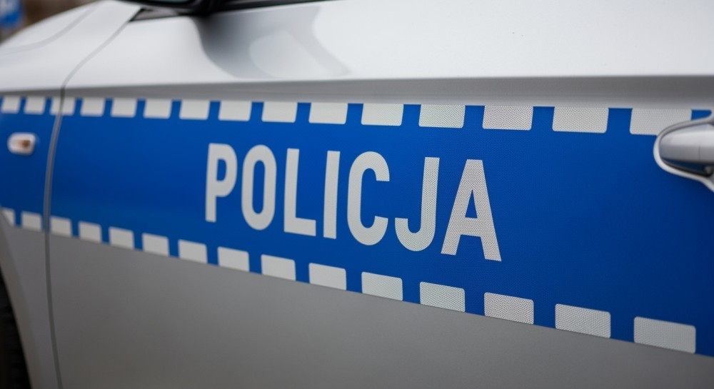 Policjant w akcji: Jak dzielnicowy uratował leki przed zniszczeniem