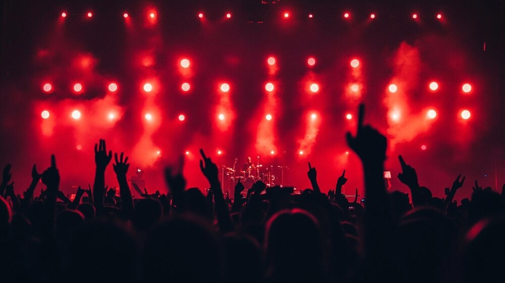 Muzyczna podróż w czasie: Letni Koncert ku pamięci Mieczysława Fogga w Parku Źródliska