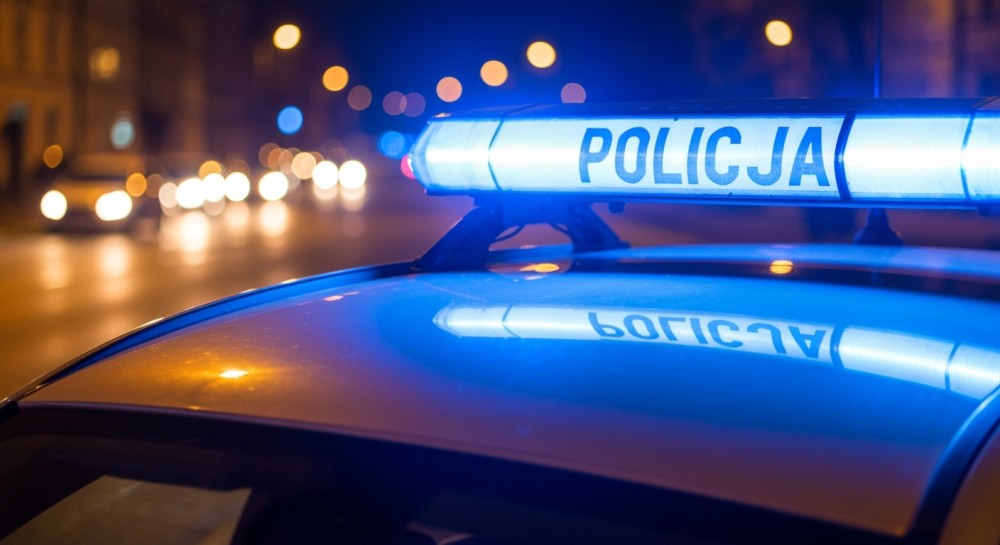 Zatrzymany na stacji paliw: kierowca próbował staranować policję!