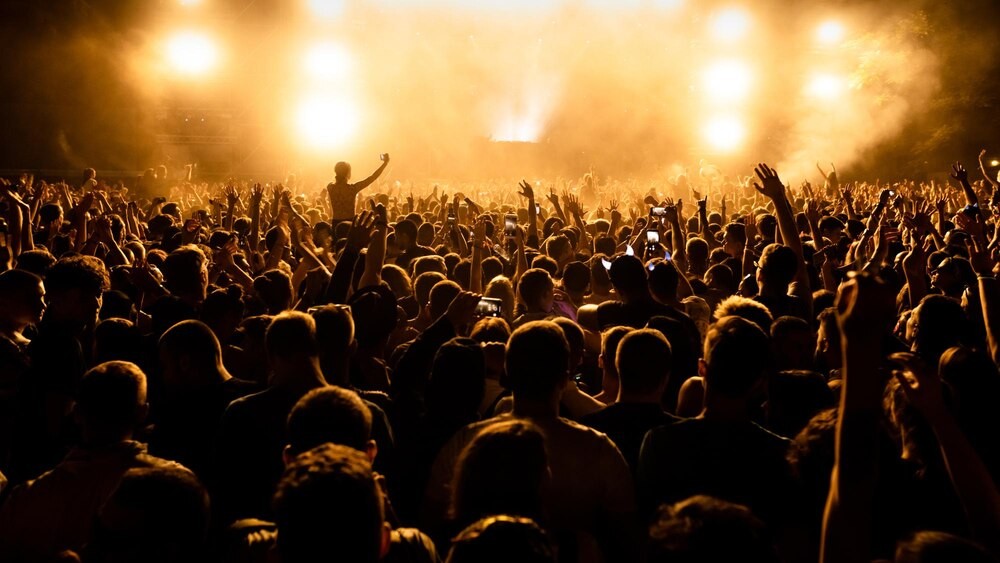Festiwal Retroperspektywy 2026: Odkryj sztukę z nowej perspektywy!